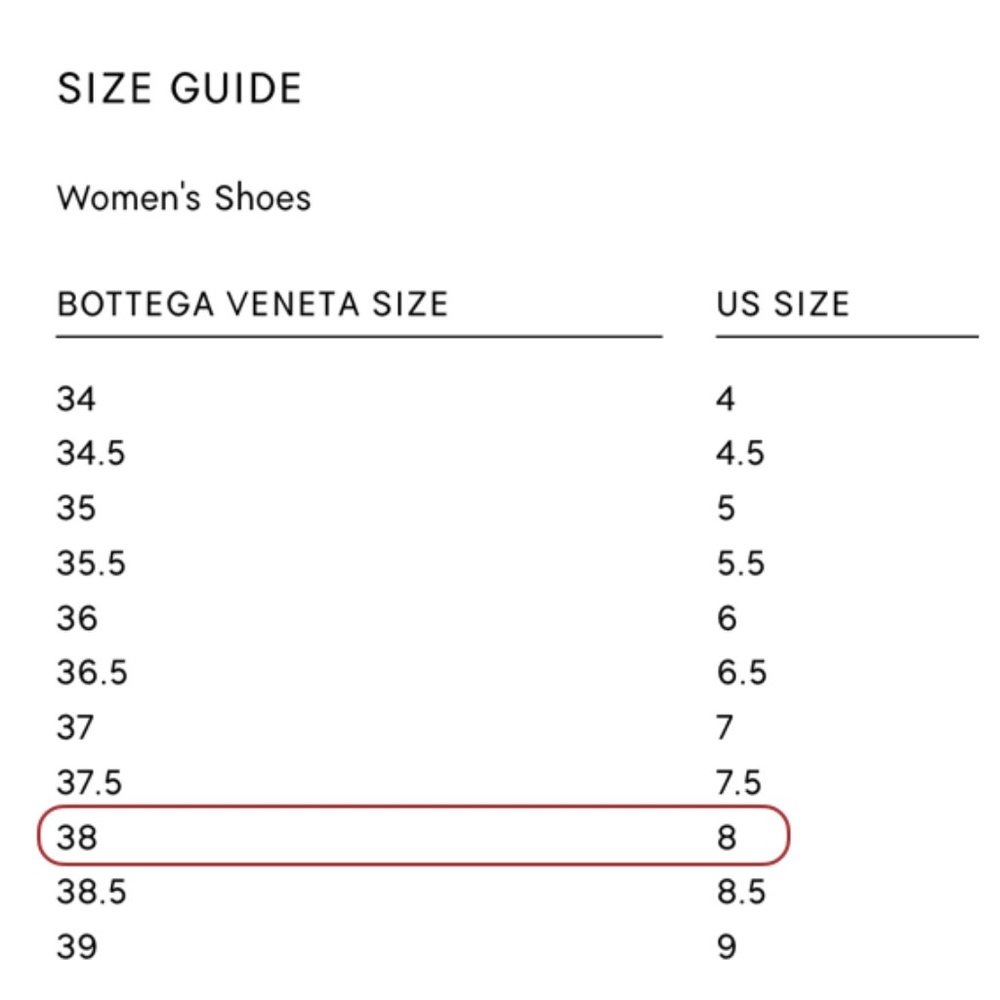 Bottega Veneta Mesh Chain Pump - Picture 3 of 14